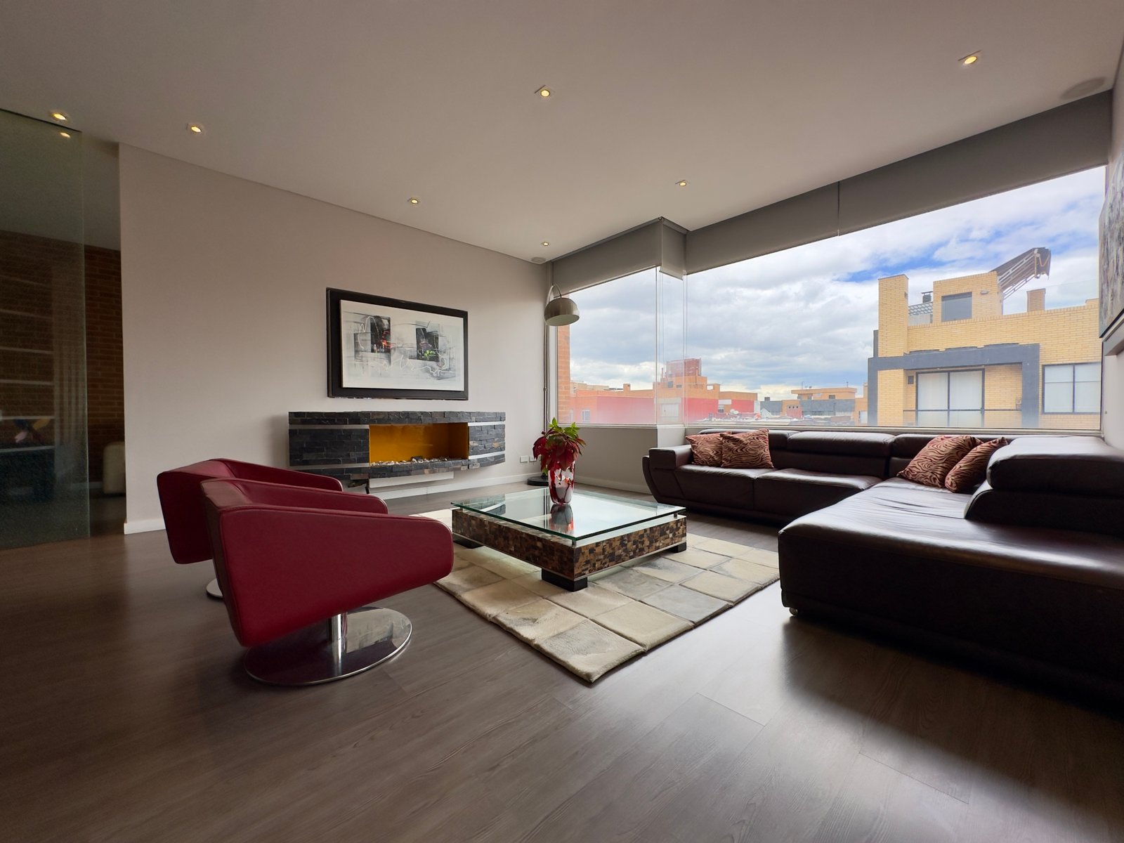 1 SALA PENTHOUSE APARTAMENTO MIRO CALLE 109 CERCA A PARQUE DE LA 93 EXTERIOR EN TU ZONA