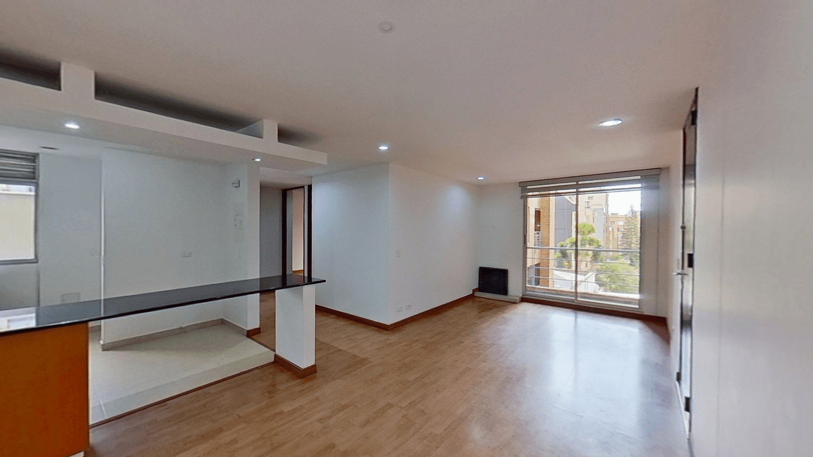 1 APARTAMENTO ALTOS DE GINEBRA EN BELLA SUIZA SALA COMEDOR CON BALCÓN