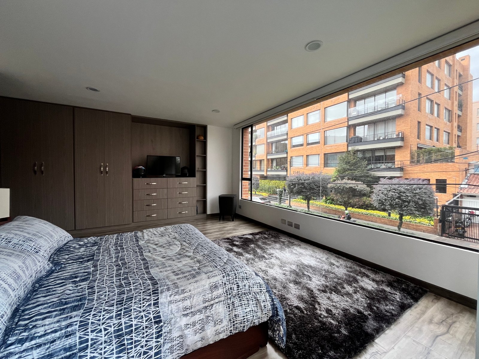 10 APARTAMENTO EN PORTAL DEL CHICÓ navarra habitación principal en tu zona felipe villa