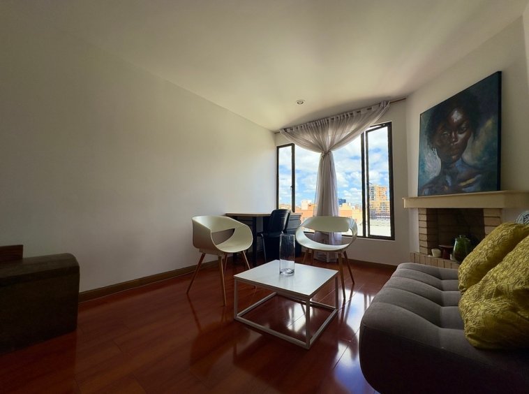 2 APARTAMENTO PINAR DEL COUNTRY EN CEDRITOS LISBOA sala