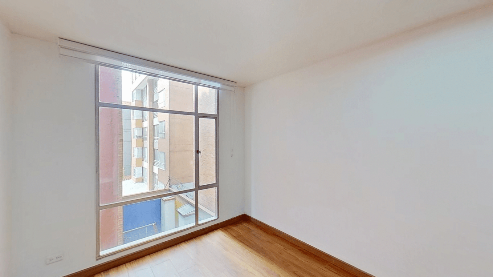 3 APARTAMENTO ALTOS DE GINEBRA EN BELLA SUIZA HABITACIÓN AUXILIAR