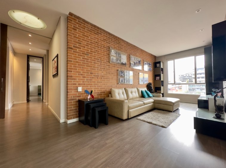 7 SALA COMEDOR TERRAZA PENTHOUSE APARTAMENTO MIRO CALLE 109 CERCA A PARQUE DE LA 93 EXTERIOR EN TU ZONA