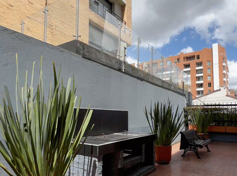 7 APARTAMENTO LOS CERRITOS EN CEDRITOS LISBOA bbq y terraza
