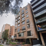 8 APARTAMENTO PINAR DEL COUNTRY EN CEDRITOS LISBOA