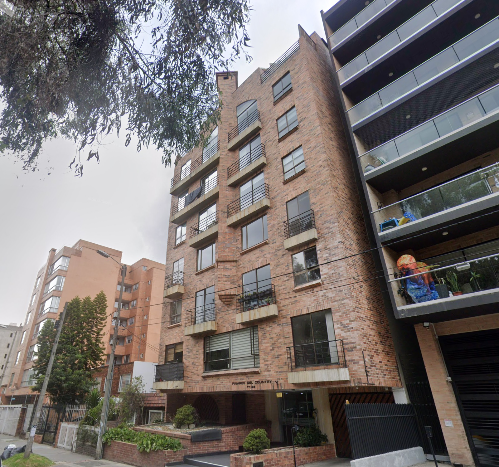 8 APARTAMENTO PINAR DEL COUNTRY EN CEDRITOS LISBOA